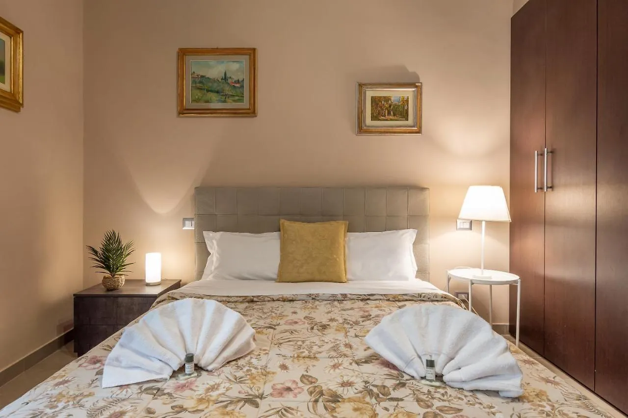 Apartment Pinzochere Artistic For Family Florence