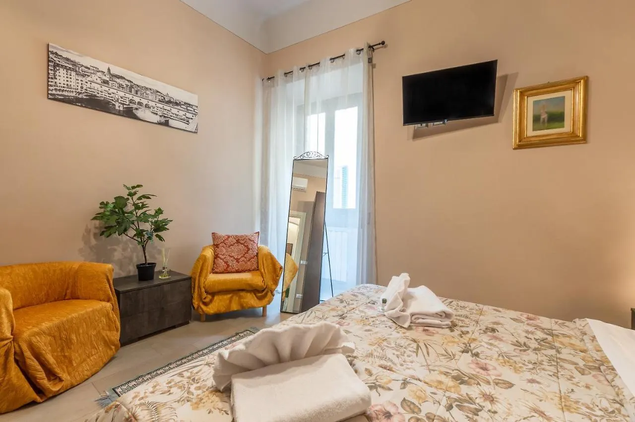 Pinzochere Artistic For Family Florence Apartment