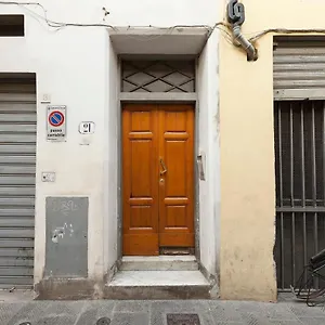Apartment Charlize By Mamo, Florence