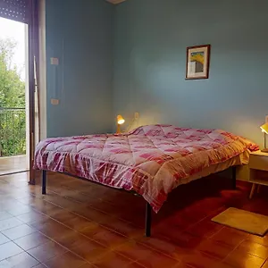 https://casa-giulia-cardano-al-campo.it-lombardy.com