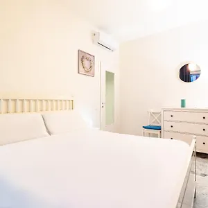 https://apt-piazza-gramsci-amazing-with-balcony-top-collection.it-lombardy.com